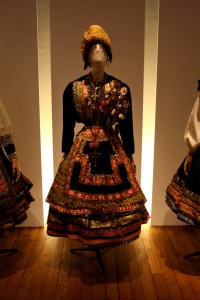 Costumes espagnols, Musée Victor Hugo