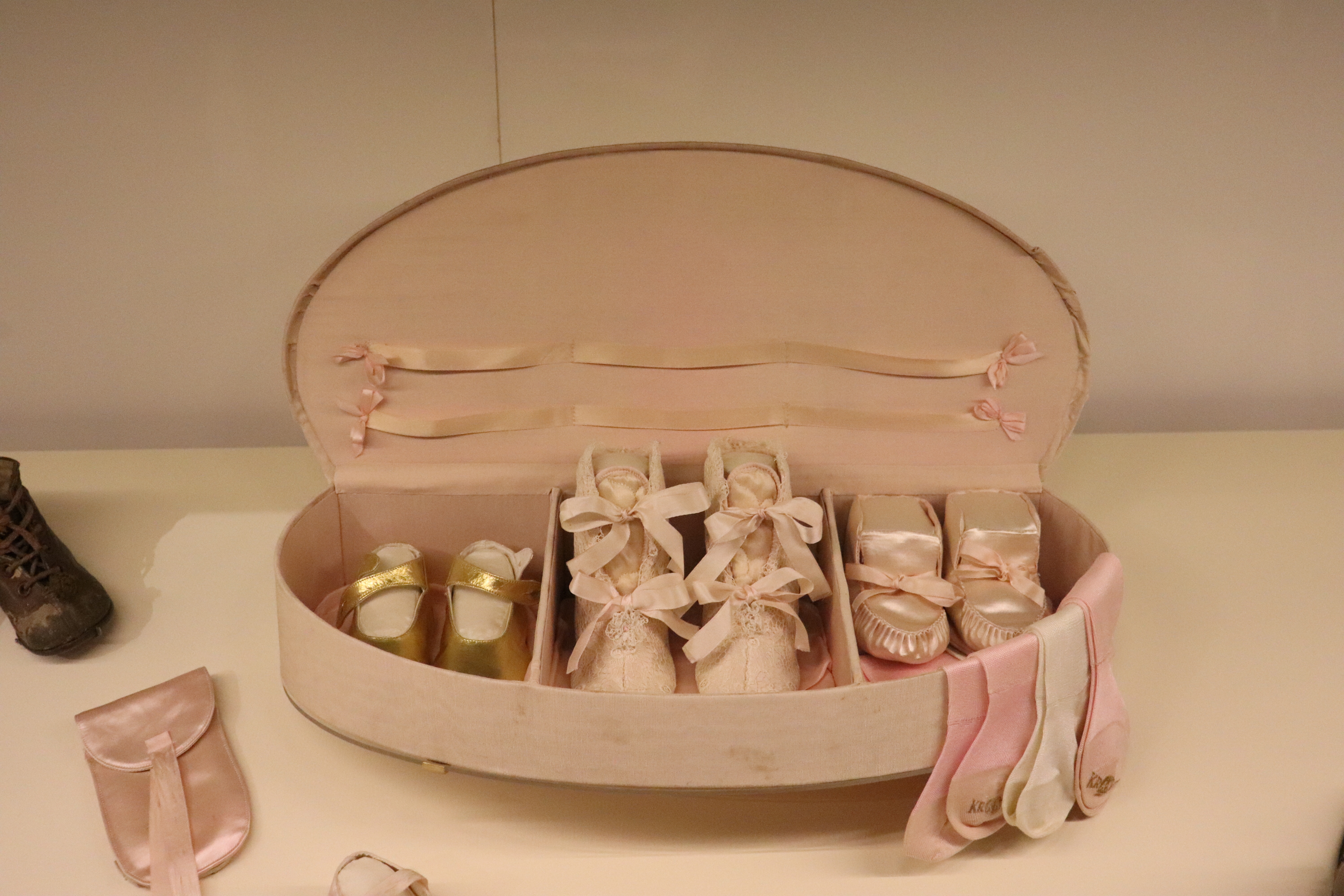 Chaussures d'enfants, Musée des Arts Décoratifs
