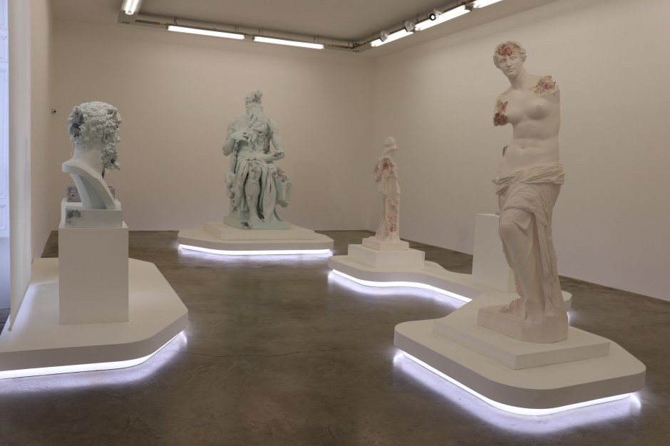 Daniel Arsham, Galerie Perrotin