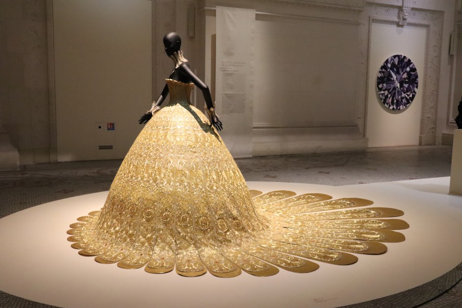 Exposition Luxes au Musée des arts décoratifs