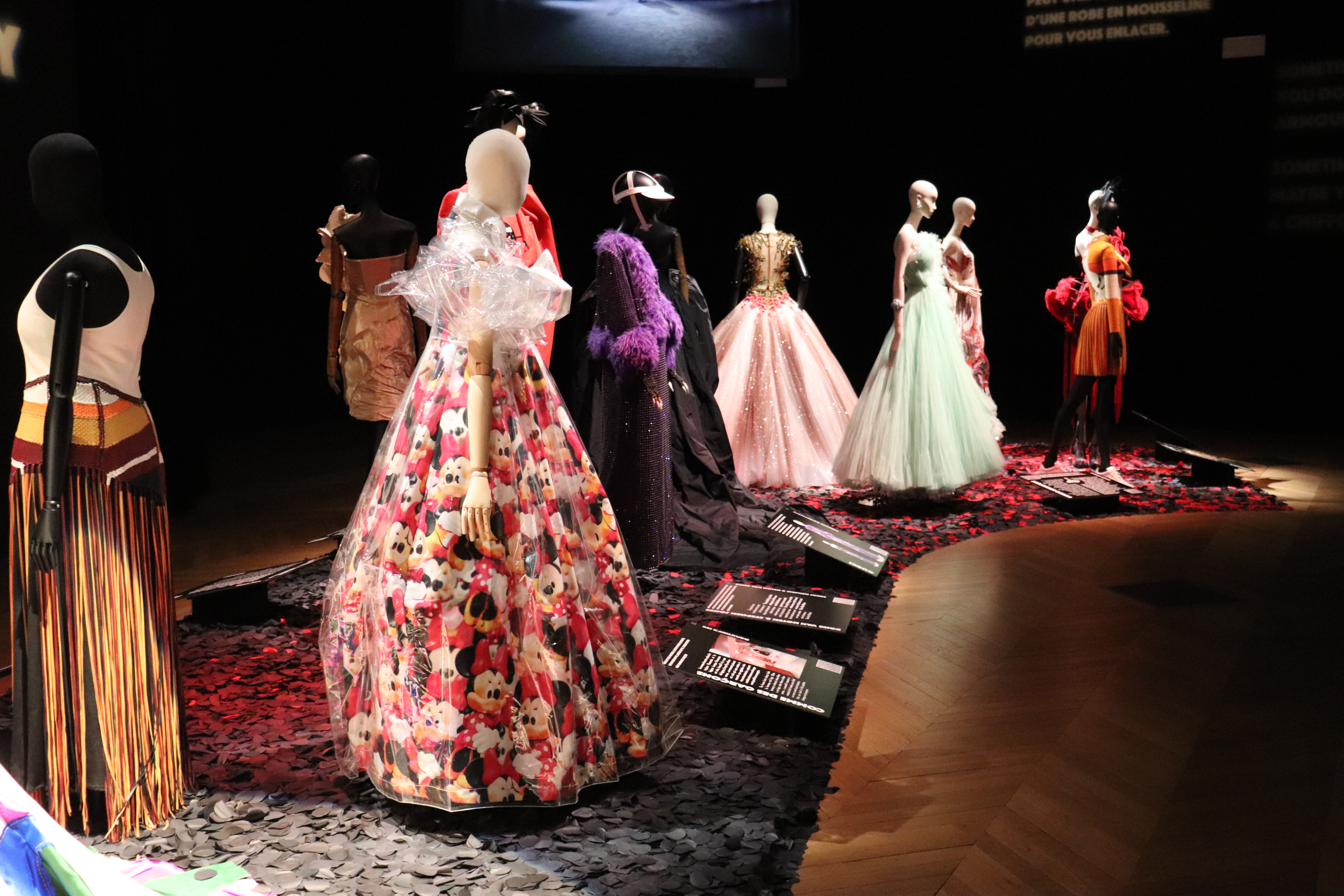 « Love Brings Love » au Palais Galliera