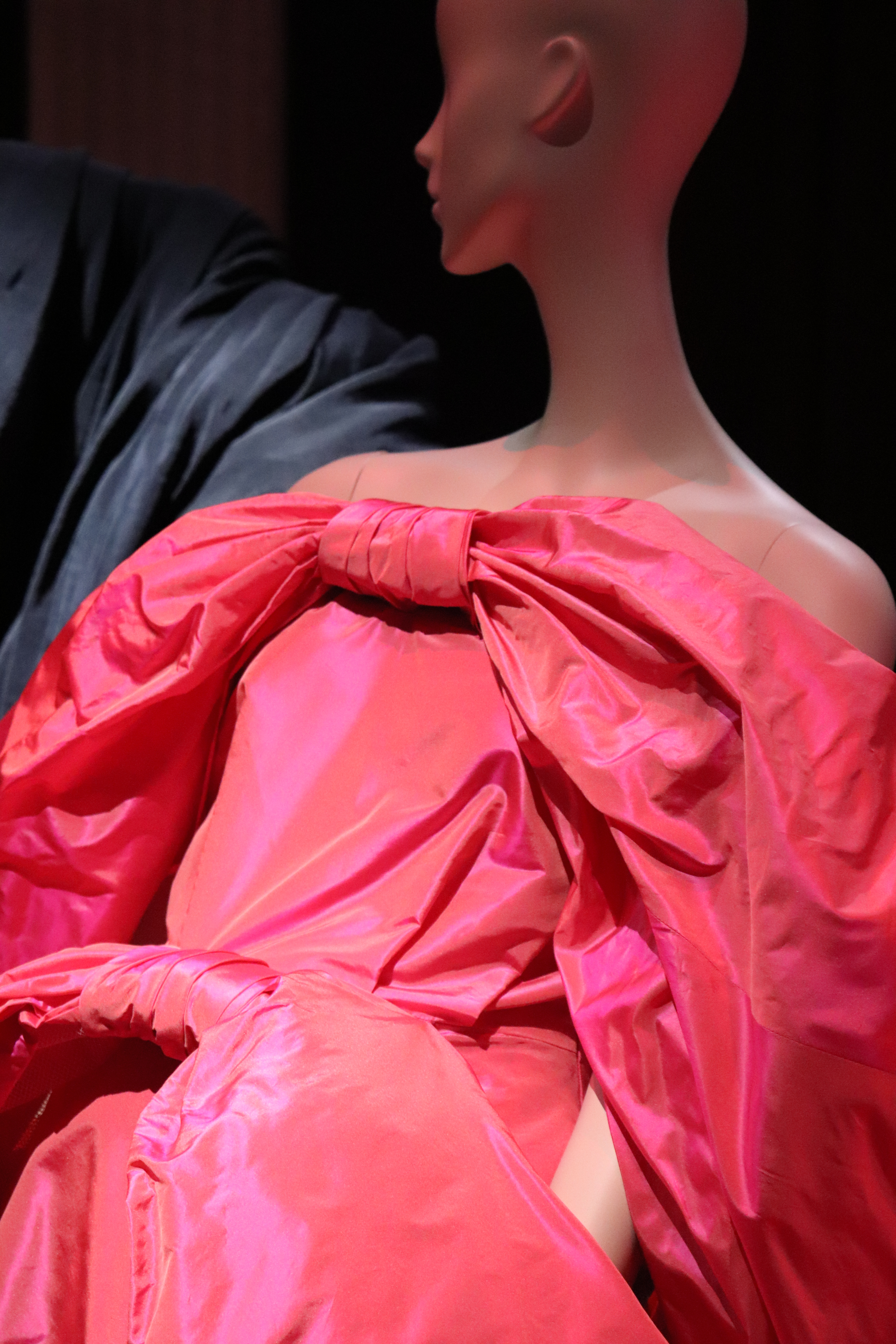 « Love Brings Love » au Palais Galliera