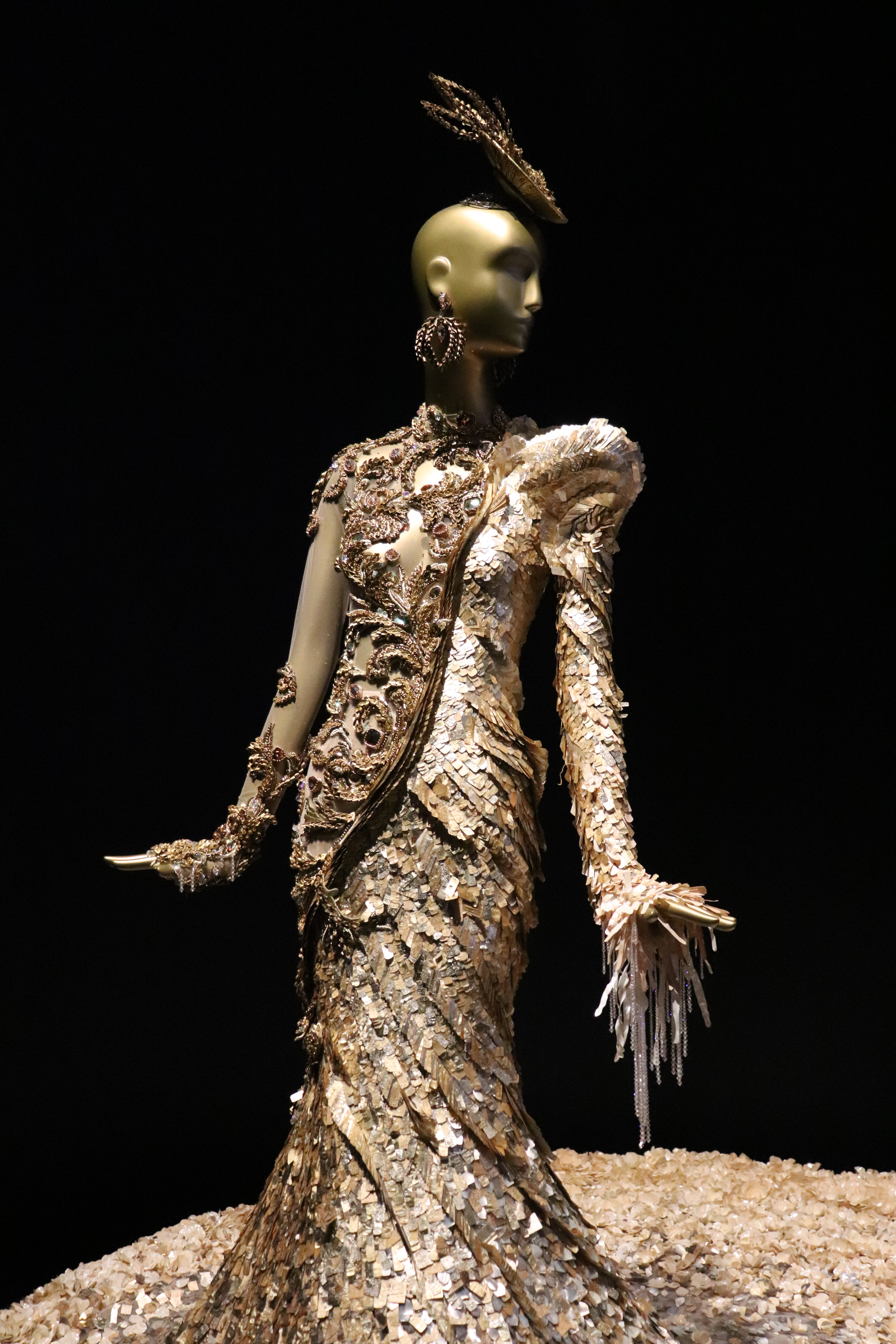 Au fil de l'or au musée du Quai Branly